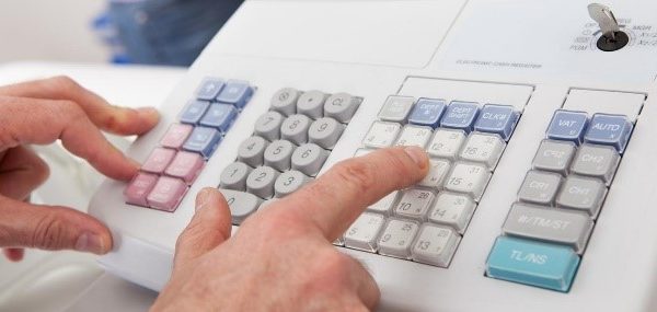 Odroczenie obowiązku integracji urządzeń akceptujących karty płatnicze z kasami fiskalnymi