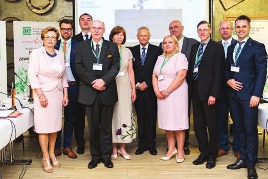 Zawód ten sam, ale nie taki sam - międzynarodowe dyskusje o zawodzie księgowego