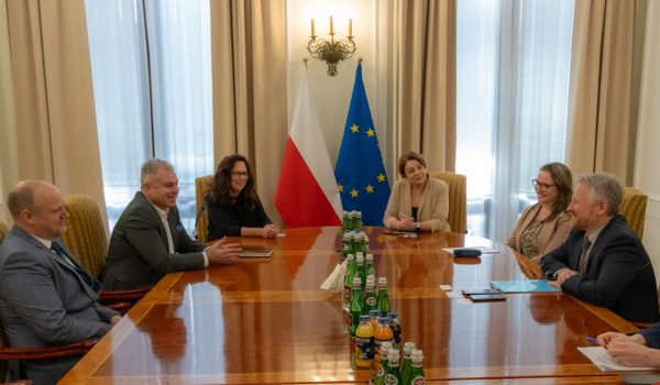 Spotkanie przedstawicieli SKwP z wiceministrem finansów Jurandem Dropem